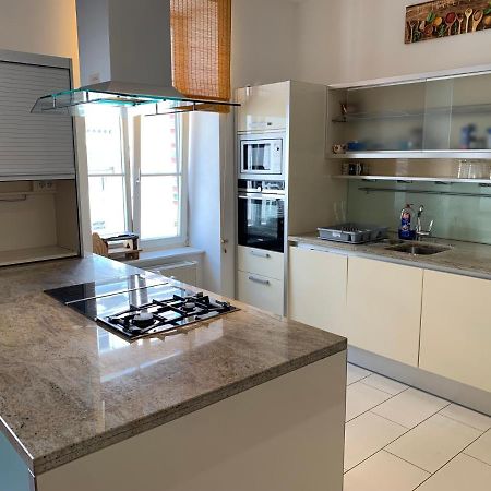 Apartment In The Heart Of Вена Экстерьер фото
