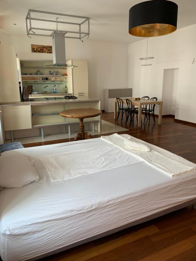 Apartment In The Heart Of Вена Экстерьер фото